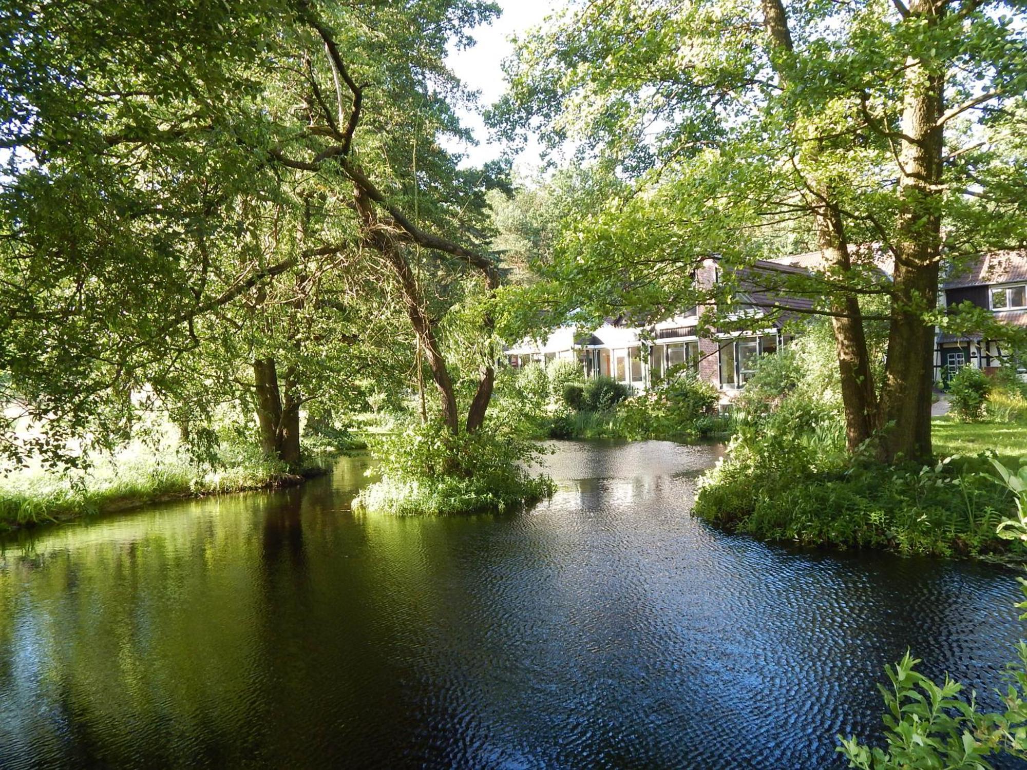 Отель Ellernhof Dahlenburg Экстерьер фото